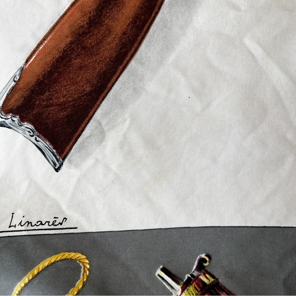 Hermès scarf 1960 vintage **condition issues** - Picture 3 of 8